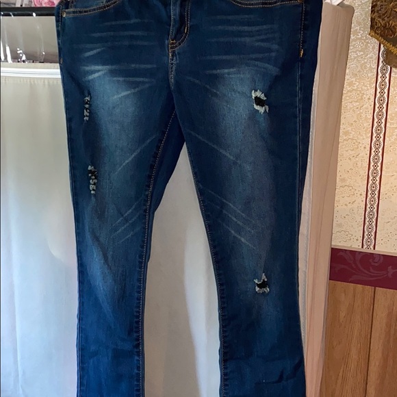 VIP jeans - Picture 1 of 2